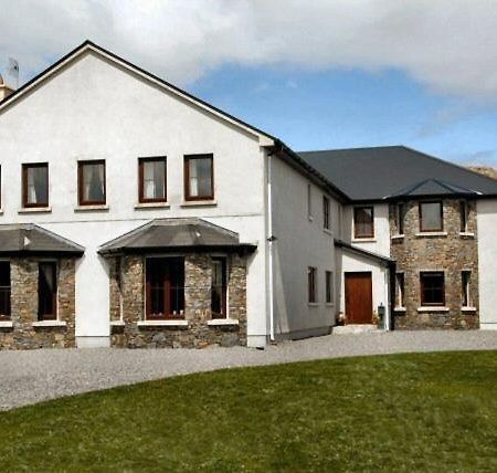 All The Twos Lodge Clifden Extérieur photo